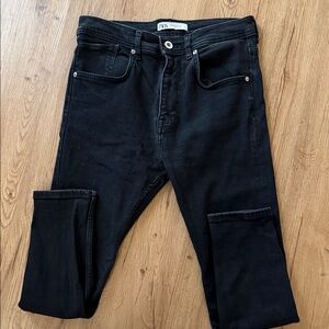Zara jeans